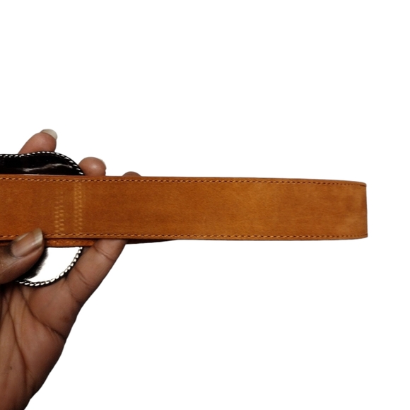 Western Style Rhinestone Buckle Leather Belt - Picture 6 of 8